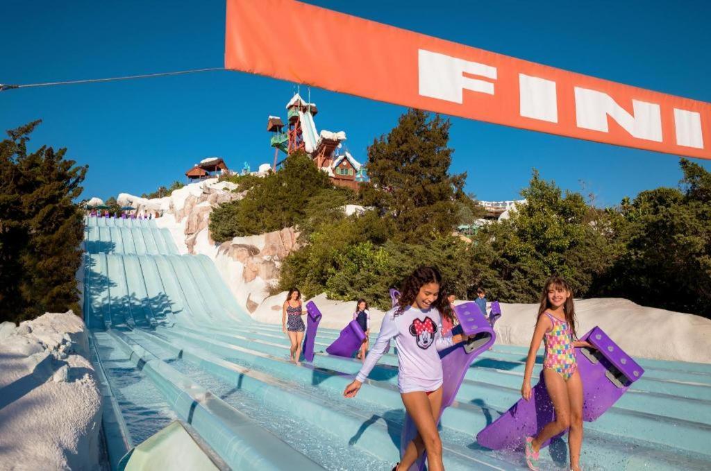 Disney'S All-Star Sports Resort Селебрейшн Экстерьер фото